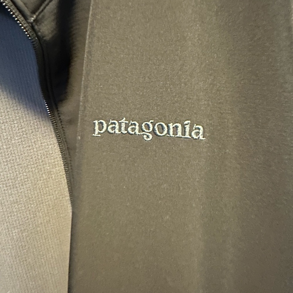 Patagonia Adze Men’s Hybrid with full zip - Picture 9 of 11